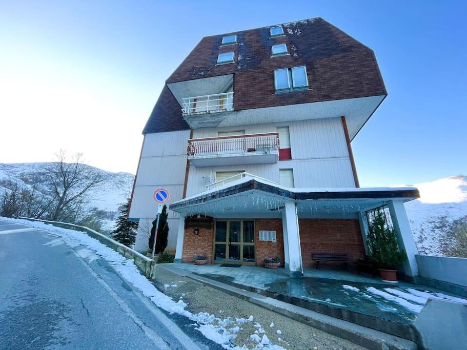 150M Dalle Piste - Parcheggio Gratis Artesina エクステリア 写真